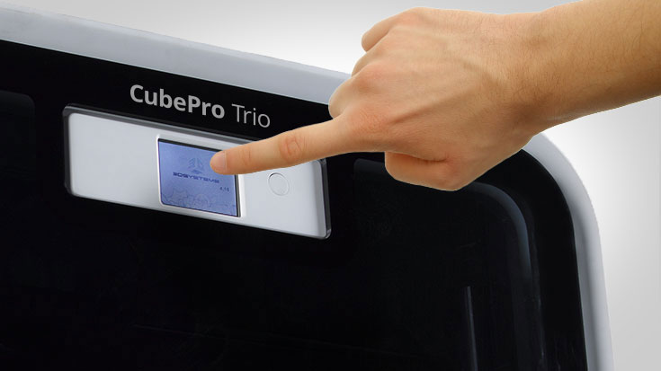 CubePro touchscreen with hand