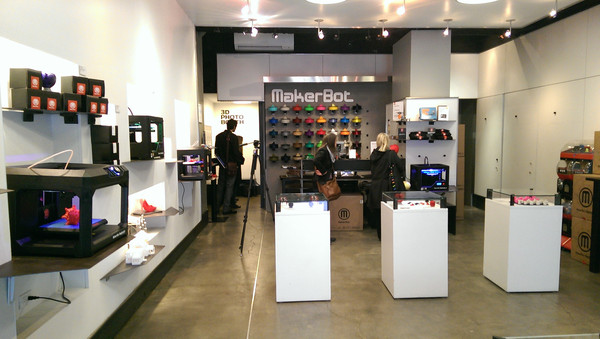 MakerBot retail store inside